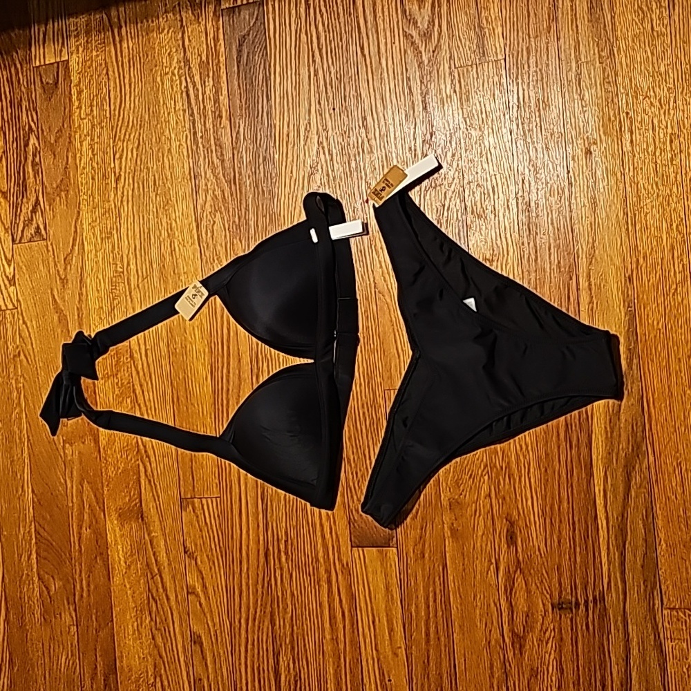 Victoria secret matching bikini brand new with tags